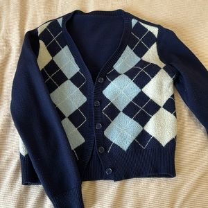 Women’s plaid patterned cardigan
